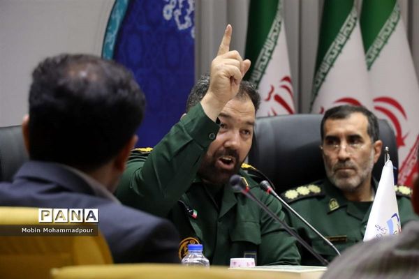 همایش فصلی مدیران و فرماندهان پایگاه‌‌های کانون‌های بسیج فرهنگیان آذربایجان شرقی