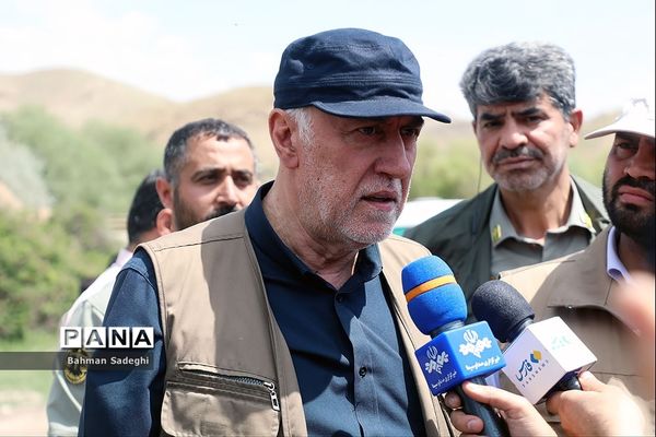 پویش مردمی بی زباله در حاشیه رودخانه جاجرود