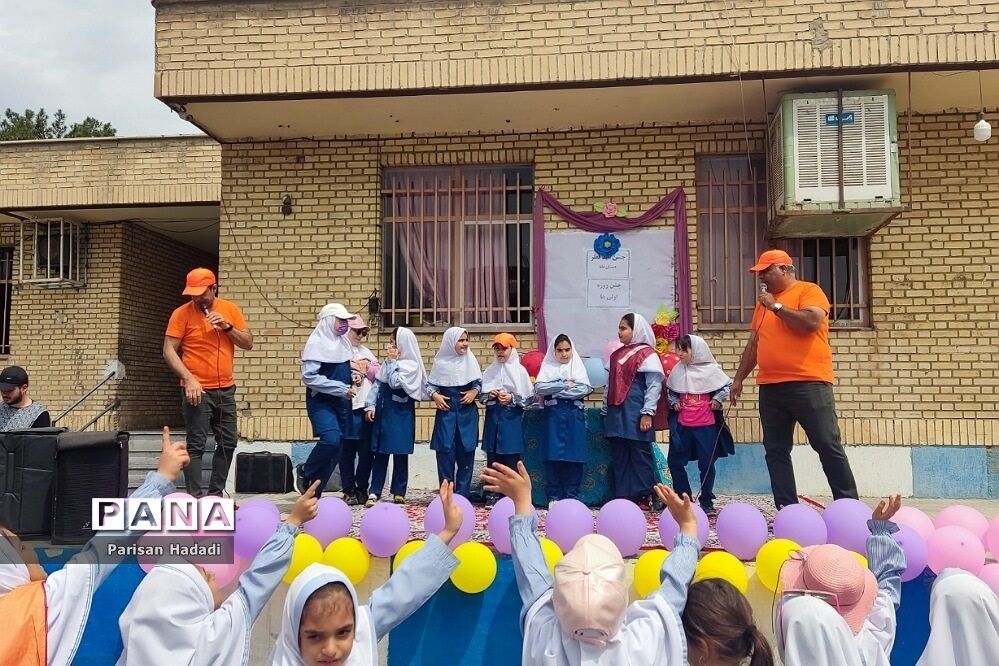برگزاری اردوی شاد درون مدرسه‌ای دبستان دانا برای دانش آموزان و معلمان