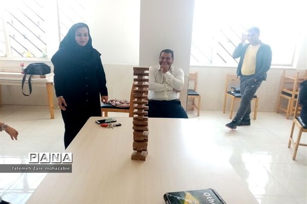 برگزاری دوره آموزشی ویژه برگزیدگان مسابقات بازی‌های فکری فرهنگیان