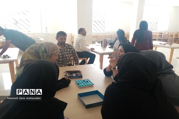 برگزاری دوره آموزشی ویژه برگزیدگان مسابقات بازی‌های فکری فرهنگیان