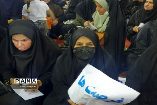 دیدار دانش آموزان مدرسه تمام تشکیلاتی پابنده ناحیه یک اهواز با آیت الله رئیسی  در مصلی اهواز