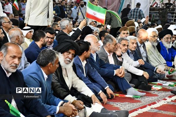 حضور پرشور مردم ولایتمدار استان خوزستان در دیدار با رئیس  جمهور