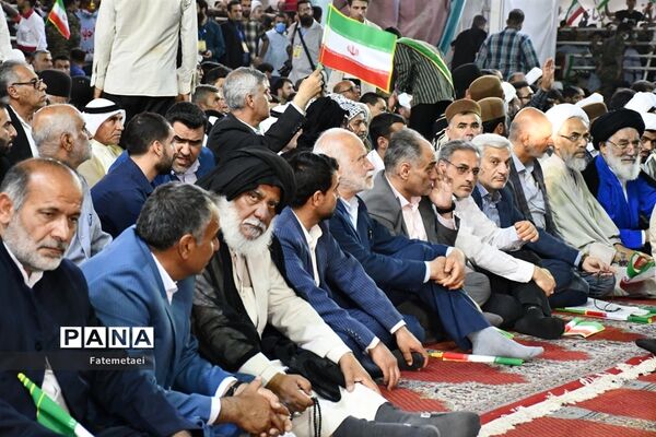 حضور پرشور مردم ولایتمدار استان خوزستان در دیدار با رئیس  جمهور