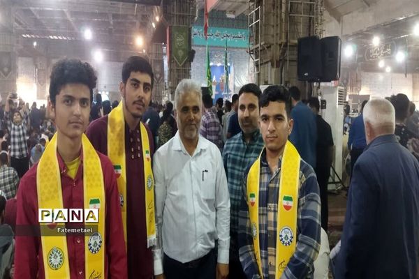 حضور پرشور مردم ولایتمدار استان خوزستان در دیدار با رئیس  جمهور