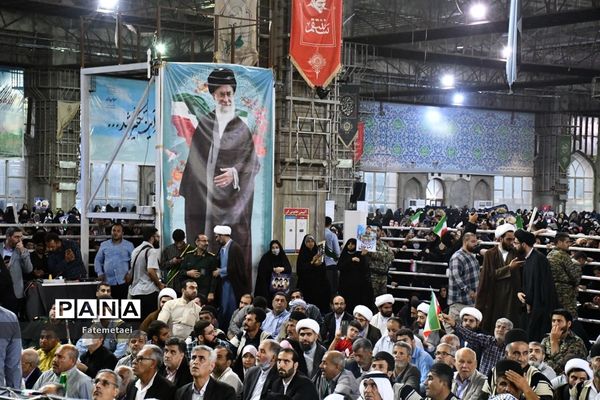 حضور پرشور مردم ولایتمدار استان خوزستان در دیدار با رئیس  جمهور