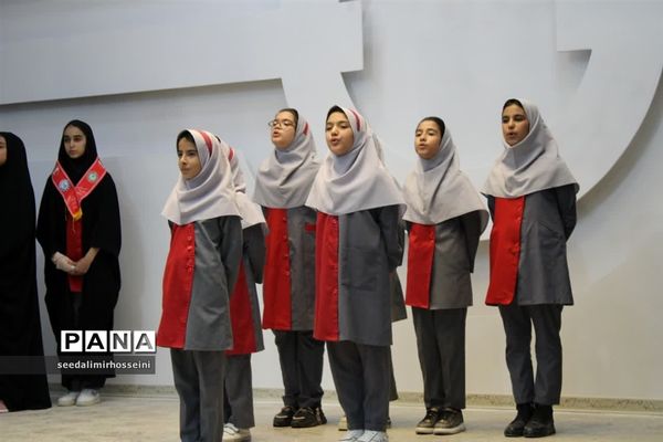 برگزاری جشنواره فرهنگی هنری امید فردا در بخش هنرهای آوایی و سرود درابرکوه