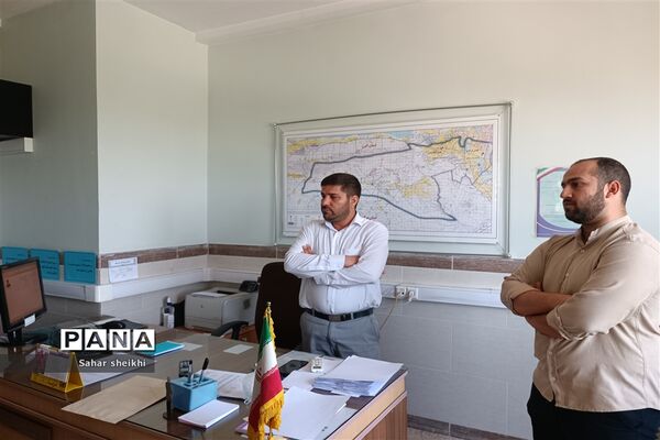 بازدید دانش‌‌‌آموزان دبیرستان زنده‌یاد علی حاتمی از آموزش و پرورش ملارد