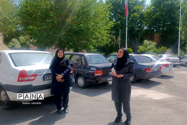بازدید دانش‌‌‌آموزان دبیرستان زنده‌یاد علی حاتمی از آموزش و پرورش ملارد
