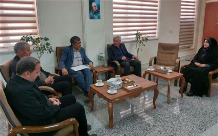 واگذاری زمین جهت احداث کتابخانه عمومی در شهر نازک علیاء