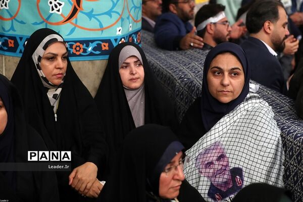 دیدار جمعی از کارگران سراسر کشور با مقام معظم رهبری