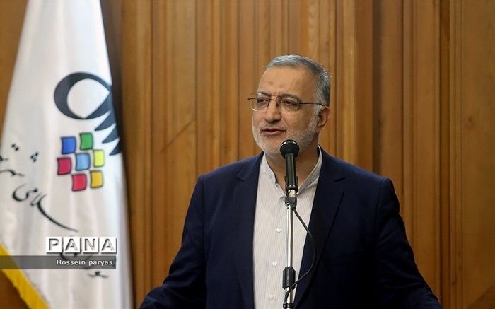 ارائه گزارش حمل و نقلی شهردار تهران در صحن شورا