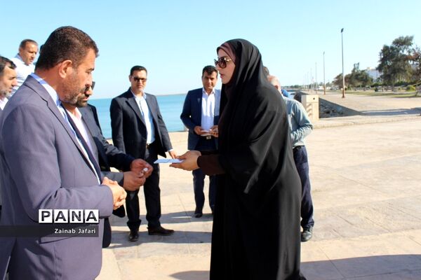 همایش پیاده‌روی و مسابقات ورزشی کارمندان در بوشهر