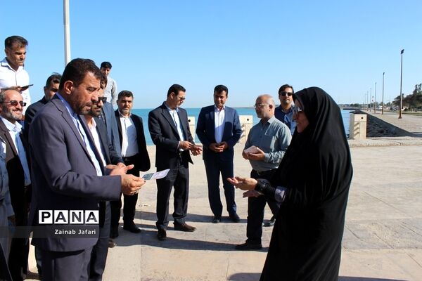همایش پیاده‌روی و مسابقات ورزشی کارمندان در بوشهر