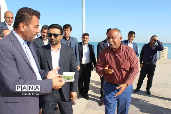 همایش پیاده‌روی و مسابقات ورزشی کارمندان در بوشهر