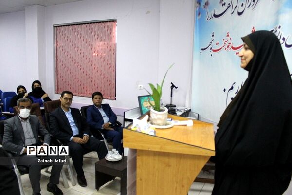 افتتاحیه نمایشگاه استانی درس فرهنگ و هنر در بوشهر