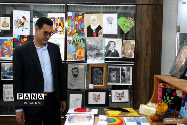 افتتاحیه نمایشگاه استانی درس فرهنگ و هنر در بوشهر