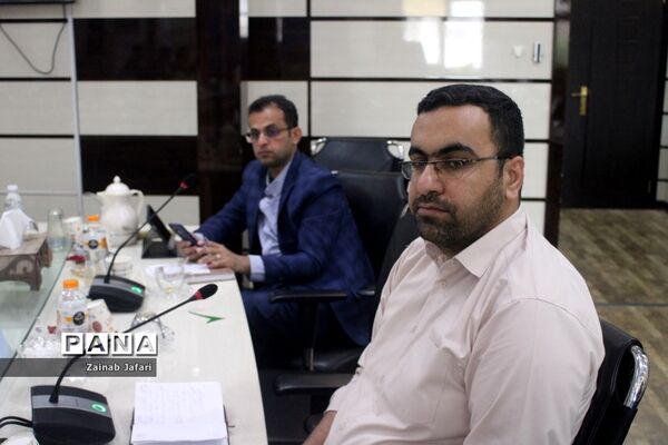 جلسه شورای معاونان اداره‌کل آموزش و پرورش استان بوشهر