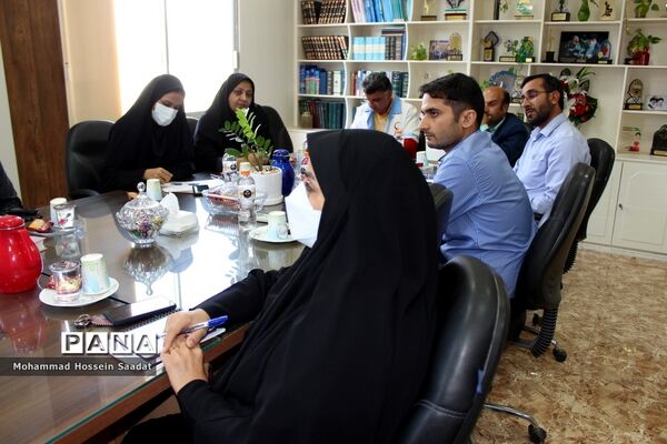 جلسه برنامه‌ریزی اوقات فراغت دانش‌آموزان در بوشهر