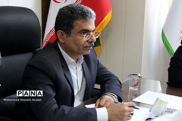 جلسه برنامه‌ریزی اوقات فراغت دانش‌آموزان در بوشهر