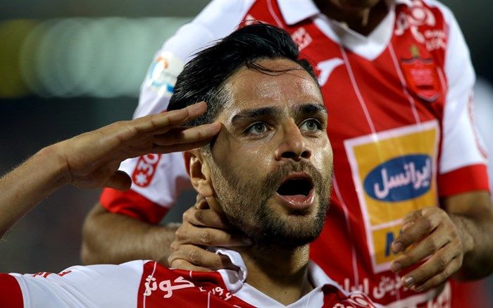 از بستن بازوبند کاپیتانی پرسپولیس تا میخ‌کوب شدن به نیمکت