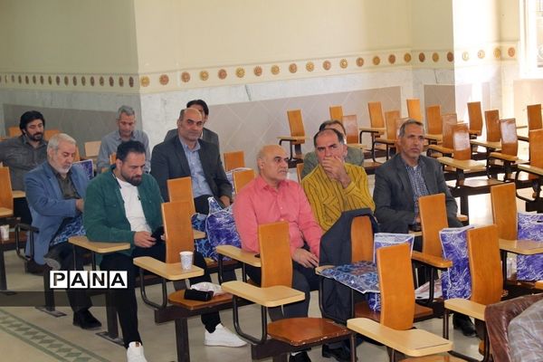 مراسم بزرگداشت روز مشاوردرآموزش و پرورش ناحیه 2 شهرری