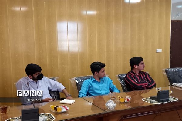 نشست هیات رئیسه مجلس دانش‌آموزی شهرستان بهبهان