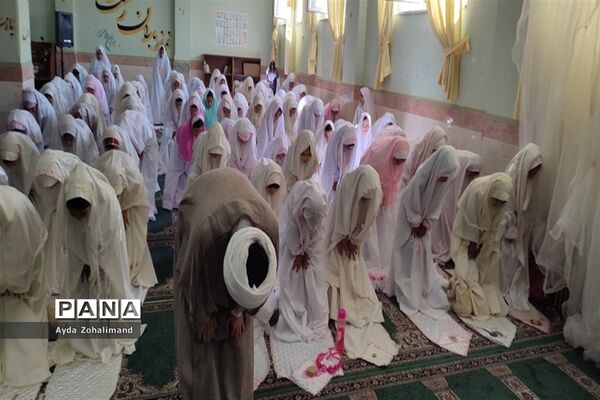برگزاری جشن تکلیف، جشن بندگی در مدرسه توفیق شهرستان رباط‌کریم