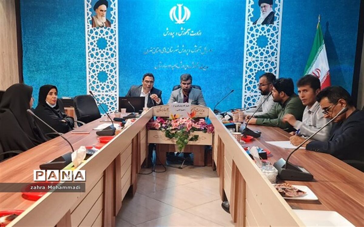 برگزاری جلسات مشاوره در مدارس، روش مؤثری برای پیشگیری از خودکشی در دانش‌آموزان است