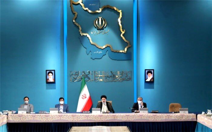 امروز بیش از هر زمان همکاری و همدلی قوا برای حل مسائل کشور ضروری است