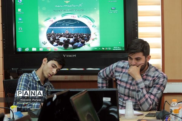 نشست صمیمی معاون آموزش متوسطه با نمایندگان تشکل‌های دانشجویی دانشگاه‌های فرهنگیان و تربیت دبیر شهید رجایی