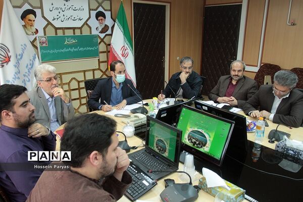 نشست صمیمی معاون آموزش متوسطه با نمایندگان تشکل‌های دانشجویی دانشگاه‌های فرهنگیان و تربیت دبیر شهید رجایی
