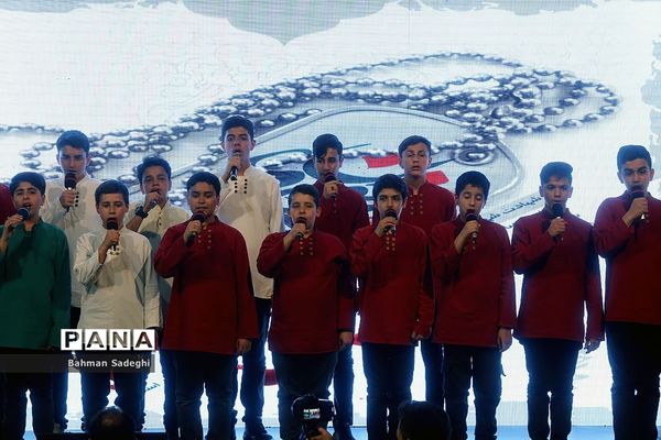 ششمین کنگره معلمان و 110 دانش‌آموز شهید منطقه 16