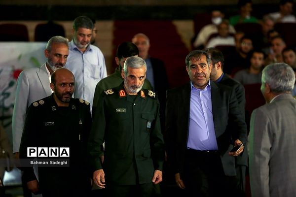 ششمین کنگره معلمان و 110 دانش‌آموز شهید منطقه 16