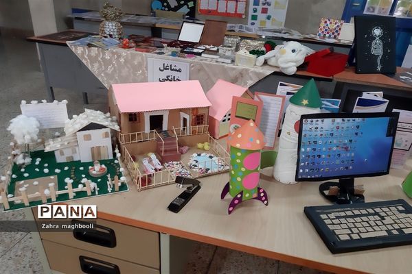 برپایی نمایشگاه معرفی مشاغل خانگی در مدرسه مهربانان ملارد