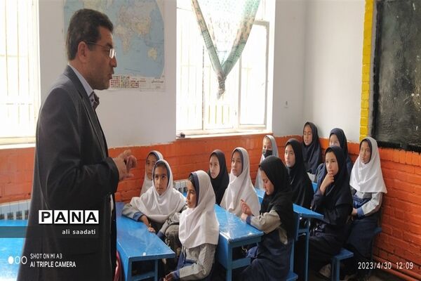 بازدید معاون آموزشی مدیریت آموزش و پرورش شهرستان کلات از مدارس روستاهای مرزی حوزه پساکوه