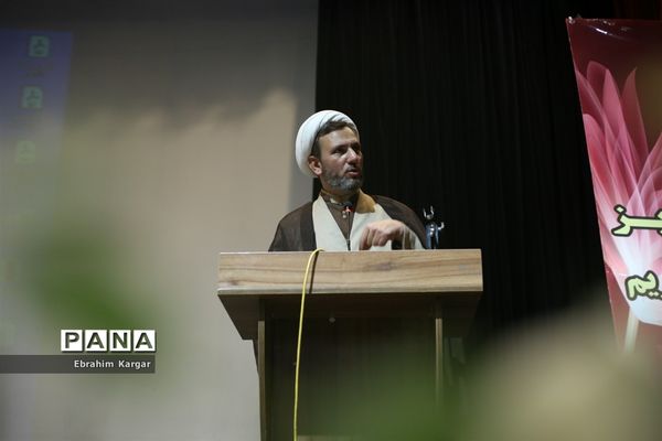 کارگاه آموزشی و توانمندسازی معاونان پرورشی در منطقه 5