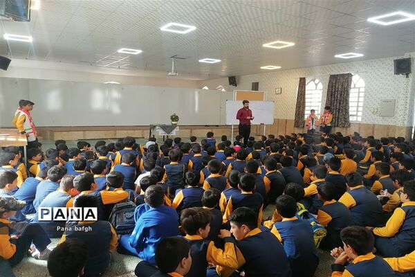 هفته سلامت در مدرسه شهید دهستانی شهرستان بافق