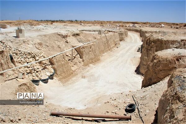 بازدید از چندین کارگاه فعال شهرستان ابرکوه به‌مناسبت روز کارگر