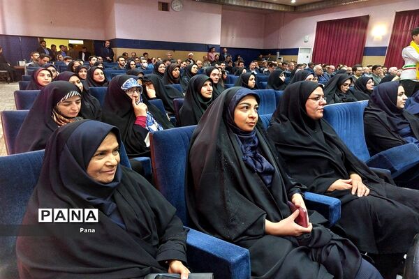 آغاز برنامه‌های گرامیداشت هفته معلم در آذربایجان شرقی