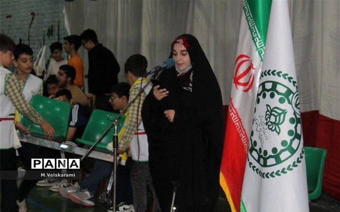 معلم، وارث زیبایی‌هاست