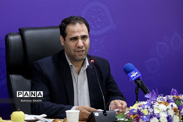 آیین تجلیل از معلمان نمونه کشوری