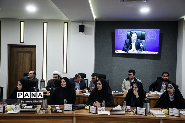 آیین تجلیل از معلمان نمونه کشوری