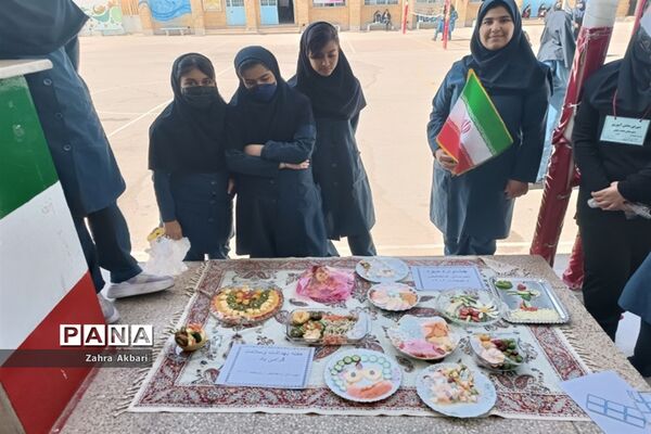 گرامیداشت هفته سلامت در دبیرستان شاهد فیض ناحیه ۳ شیراز
