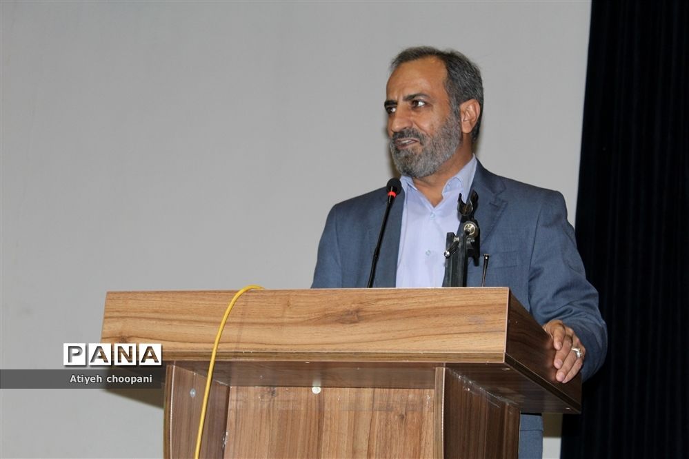 کارگاه آموزشی و توانمند‌سازی معاونان و مربیان پرورشی مدارس منتخب منطقه ۵