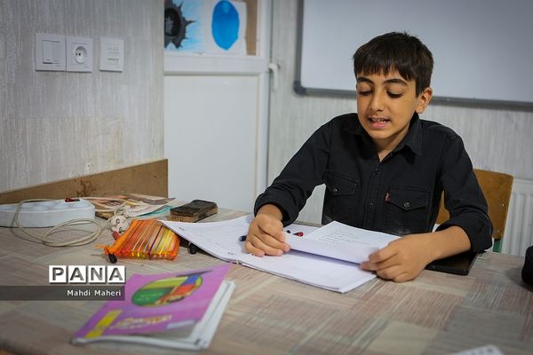 اداره کردن مدرسه توسط دانش‌آموزان