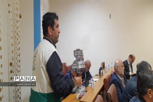 نشست دبیران کانون‌های خدمت رضوی استان مازندران