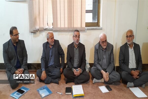 نشست دبیران کانون‌های خدمت رضوی استان مازندران