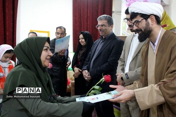 جشن سپاس معلم در آموزشگاه شهید فولادی 2 بوشهر