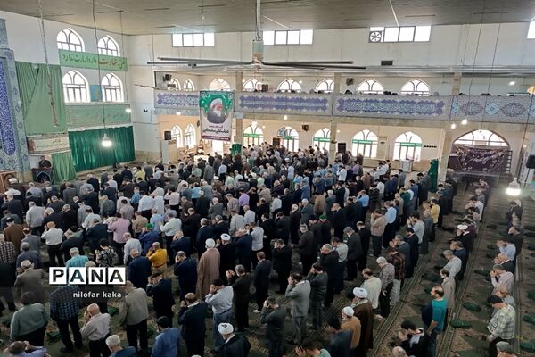 اجتماع بزرگ فرهنگیان شهرستان قائمشهر به مناسبت هفته گرامیداشت مقام معلم در مصلی